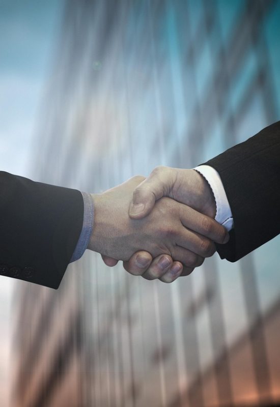 handshake-7249766_1280